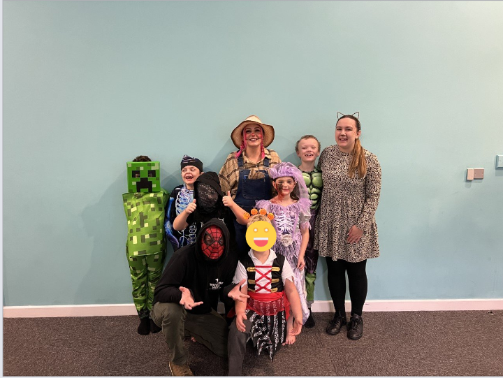 Bridgeview_Hull's tweet photo. Class Infinity getting into the Halloween spirit! ππ§ββοΈπββ¬π·οΈ #classinfinity https://t.co/giAwAFeLvF