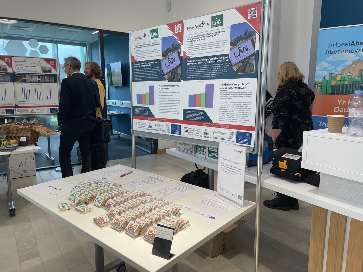 FutureFoodWales's tweet photo. Networking lunch, sampling and company displays ahead of the tours of @AberInnovation this afternoon, at the Future Foods Dissemination event. https://t.co/vSUCgnnhLh