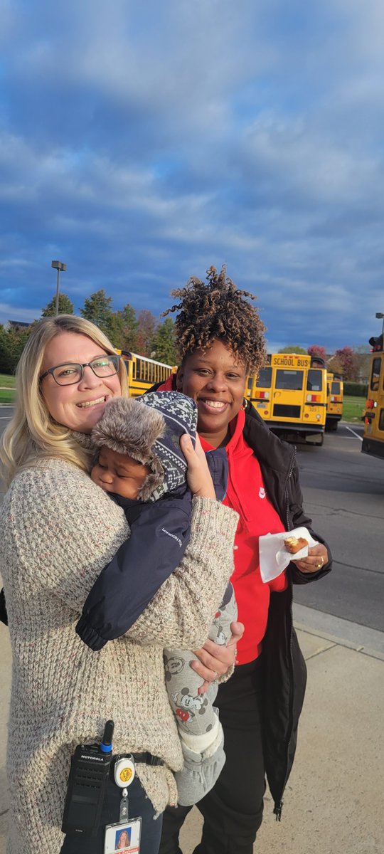 LCPS_Mercer's tweet image. We are so very appreciative of our bus drivers and bus attendants for all that they do daily to support our school community. Thank you MMS Bus Drivers &amp;amp; Attendants! #ONELCPS