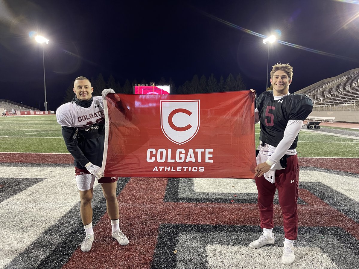 🚨 𝐀𝐓𝐓𝐄𝐍𝐓𝐈𝐎𝐍 𝐅𝐀𝐍𝐒 🚨 In case you needed another reason to come to Saturday's game, the first 5️⃣0️⃣0️⃣ fans will receive a 𝐅𝐑𝐄𝐄 @ColgateAthletic flag at the game! #GoGate | #ThreeForTheGate