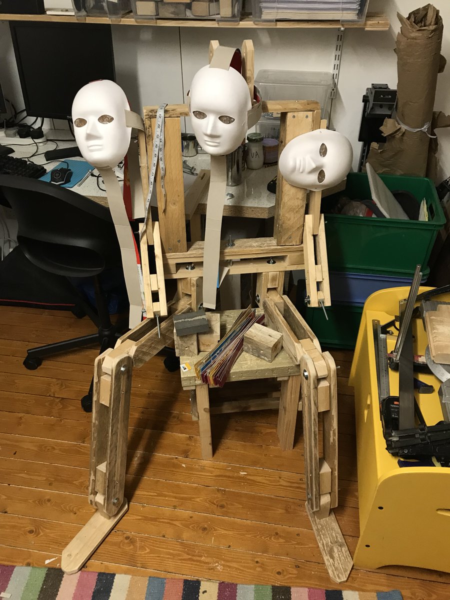 Thomas Hicks tweet media