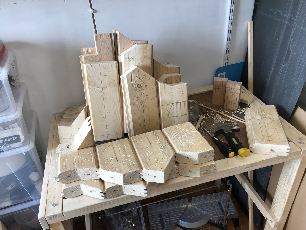 Thomas Hicks tweet media