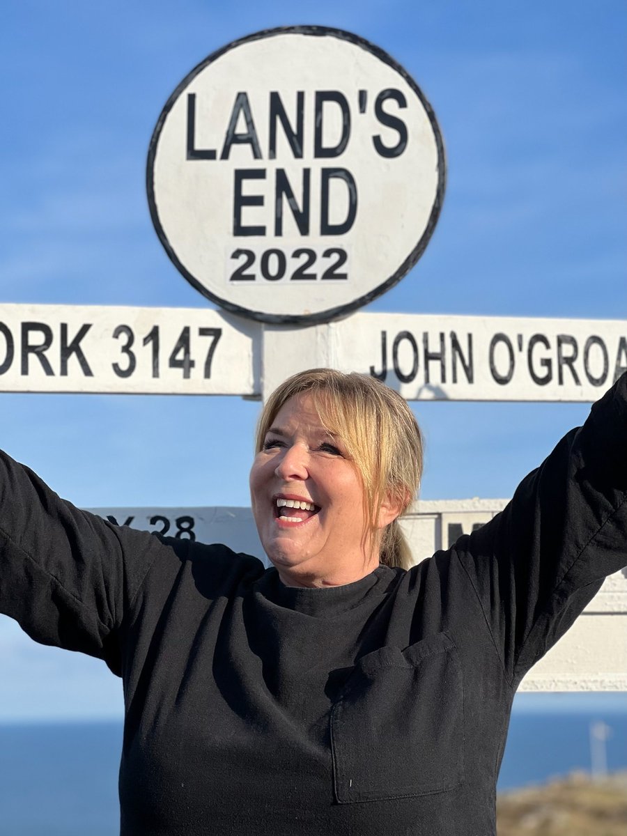 Fern_Britton's tweet photo. ⁦@channel5_tv⁩ A new series of #MyCornwall coming soon ! 😁😁😁 https://t.co/ALNw1xUuds