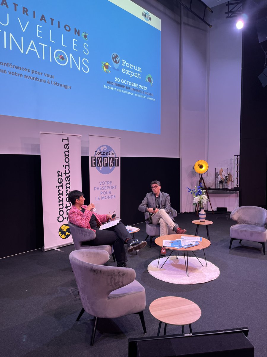 courrierexpat's tweet photo. Conférence sur comment vivre et travailler au Québec animée par @ingridtherwath en compagnie de Paul Trottier, conseiller en recrutement international à la délégation générale du Québec à Paris @Quebec_FR #ForumExpat https://t.co/tXO1fVV3pY