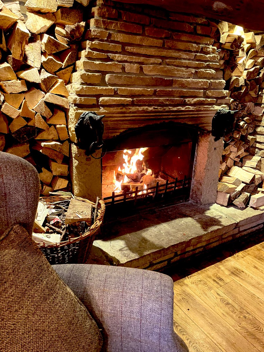 JWLeesHuntsman's tweet photo. The weather is terrible, the news is worse, come to The Huntsman and get cosy by our fire!
Weโre serving hot food, cold drinks and warm smiles!
Kitchenโs open until 9pm tonight! #jwleesbrewery #cosynights #cosyfire #holmfirth #Huddersfield #kirklees #hd9 https://t.co/5aJNfzICE0