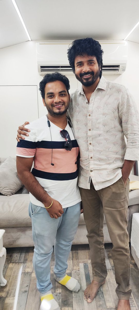 🕊️#prince #from #Tomorrow great time with @Siva_Kartikeyan sir..got a good #energy #positive #Hardwork ...#associateEdit