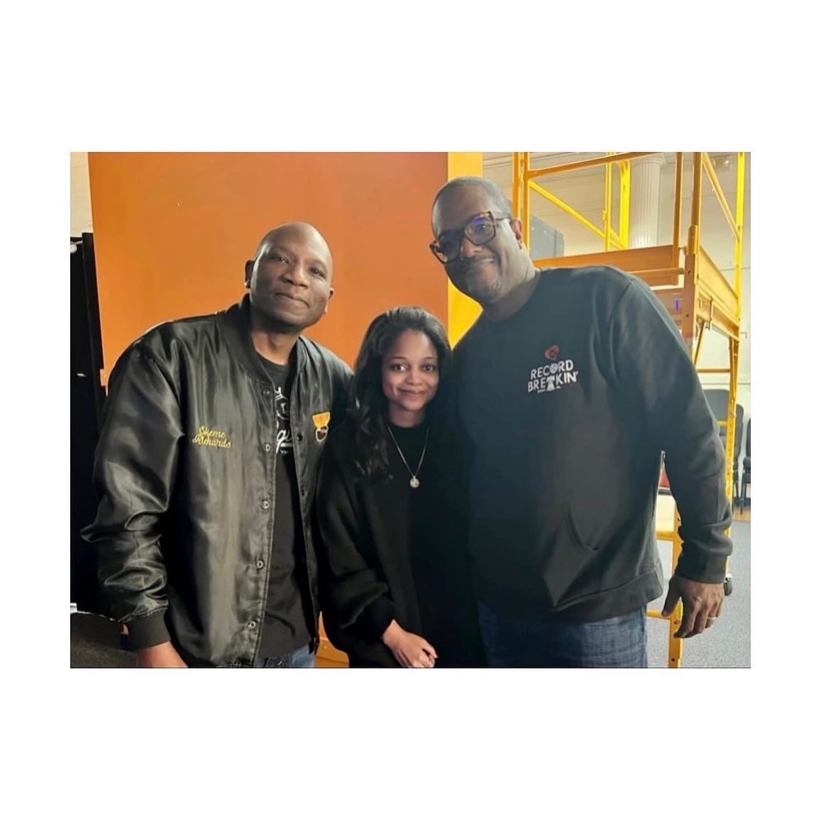 DrBCampbell's tweet photo. It really was a great day sharing my experience & strategies at the Creating a Culture of Dignity & Justice workshop. Looking forward to more opportunities like this.
Big ups to @CbBillups @hotpeasandbutta & @TheSakuraKid
#creatives
#artivism
#recordbreakin
@DustNDignity https://t.co/5dESZZ5lH9