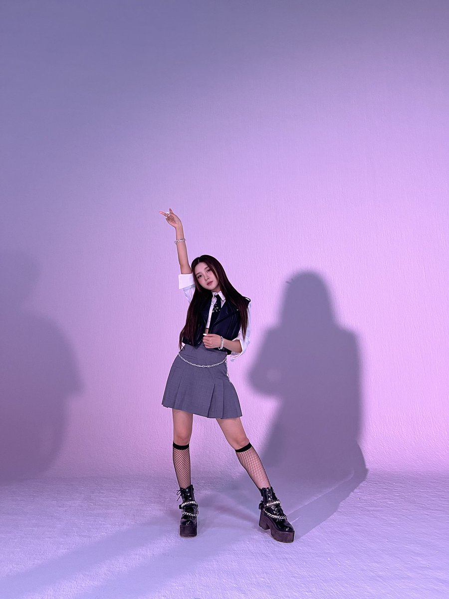 💭 from 요니! tweet media