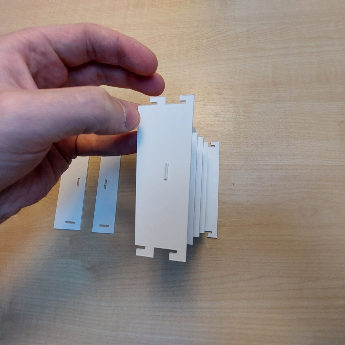 Mads Fløe - Moving Day! ✋🙂🤚🚚📦 tweet media