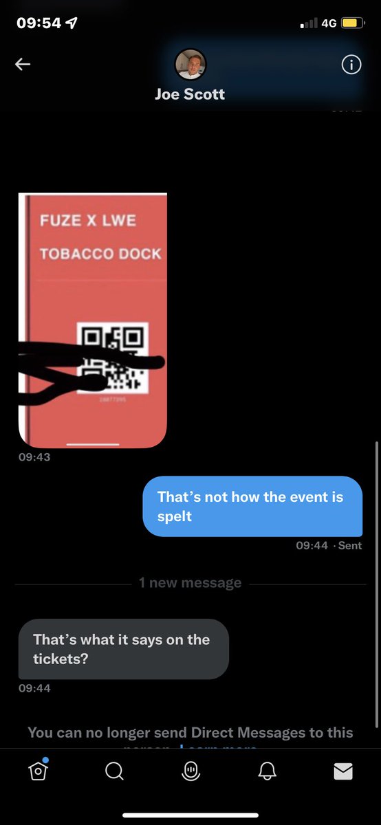 georgedavis_0's tweet image. Tryna sell me a fu’Z’e ticket 😂😂😂