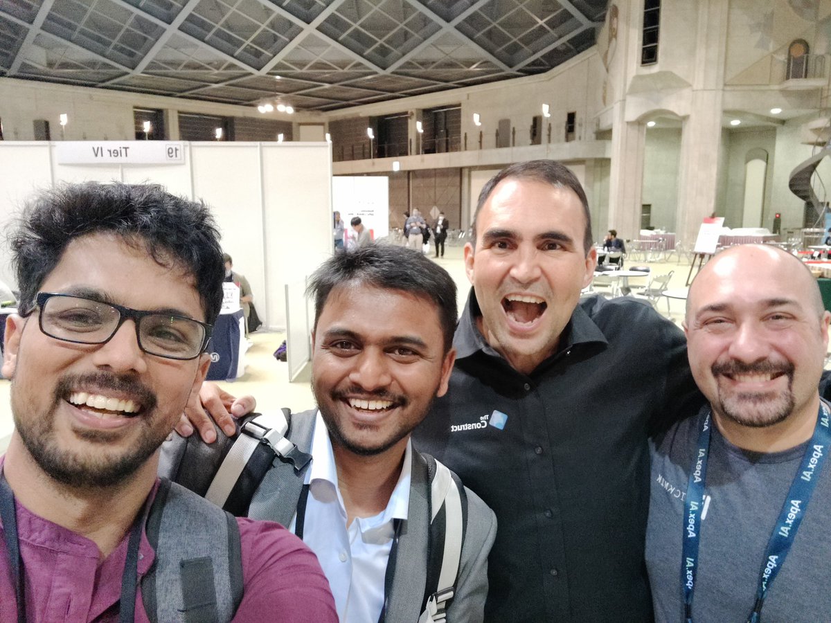 Having fun at #ROSConJP #roscon with <a href="/facontidavide/">Davide Faconti</a> <a href="/_RicardoTellez_/">Ricardo Tellez</a> <a href="/_TheConstruct_/">The Construct</a>