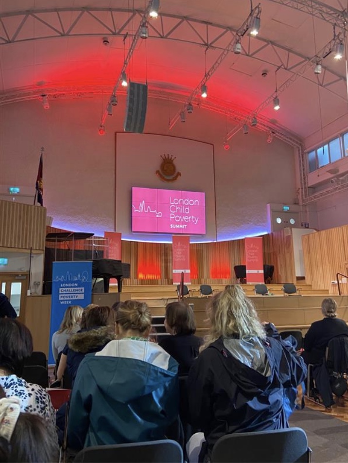 SolaceWomensAid's tweet photo. Some of our staff are at the London Child Poverty Summit today, a one-day summit, bringing together those who work with and care about London's disadvantaged children and young people. @ChildhoodTrust #londonchildpovertyalliance @4in10 #LCPW https://t.co/RXIDSVhwVH