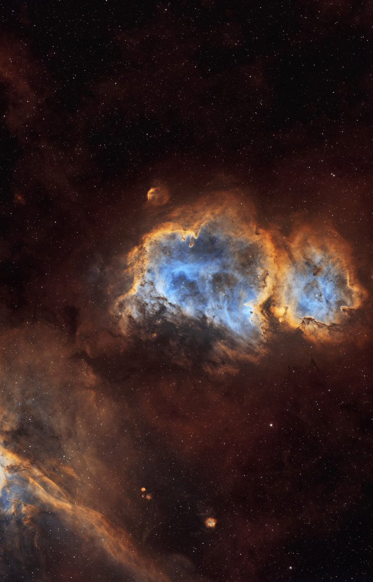spacembraced's tweet photo. Stunning photo taken by @astrofalls!! 
#Astrophotography #space #nebula #photography https://t.co/LDz7JzdVyu