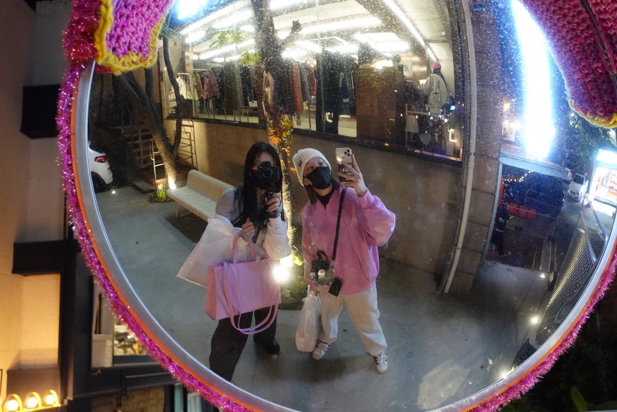 sarara_ya's tweet photo. ✈️
#かなことさらら https://t.co/0XpxbvU1uI