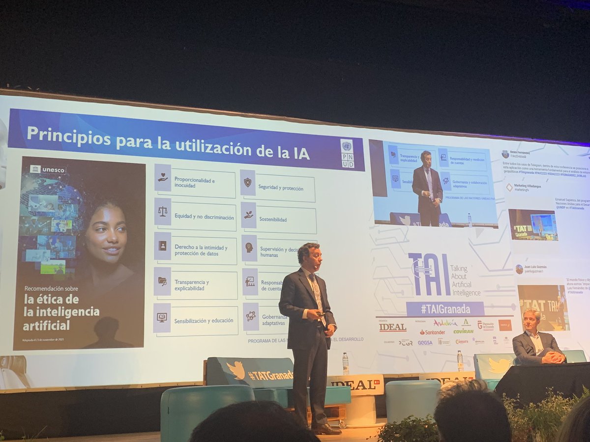 Queda mucho por avanzar y por aportar en entornos multidisciplinares de la #InteligenciaArtificial. La comunicación y el marketing juegan un papel clave como el uso de las #RRSS o luchar contra la #desinformacion en el #periodismo. Muy interesantes las reflexiones de #TAIGranada