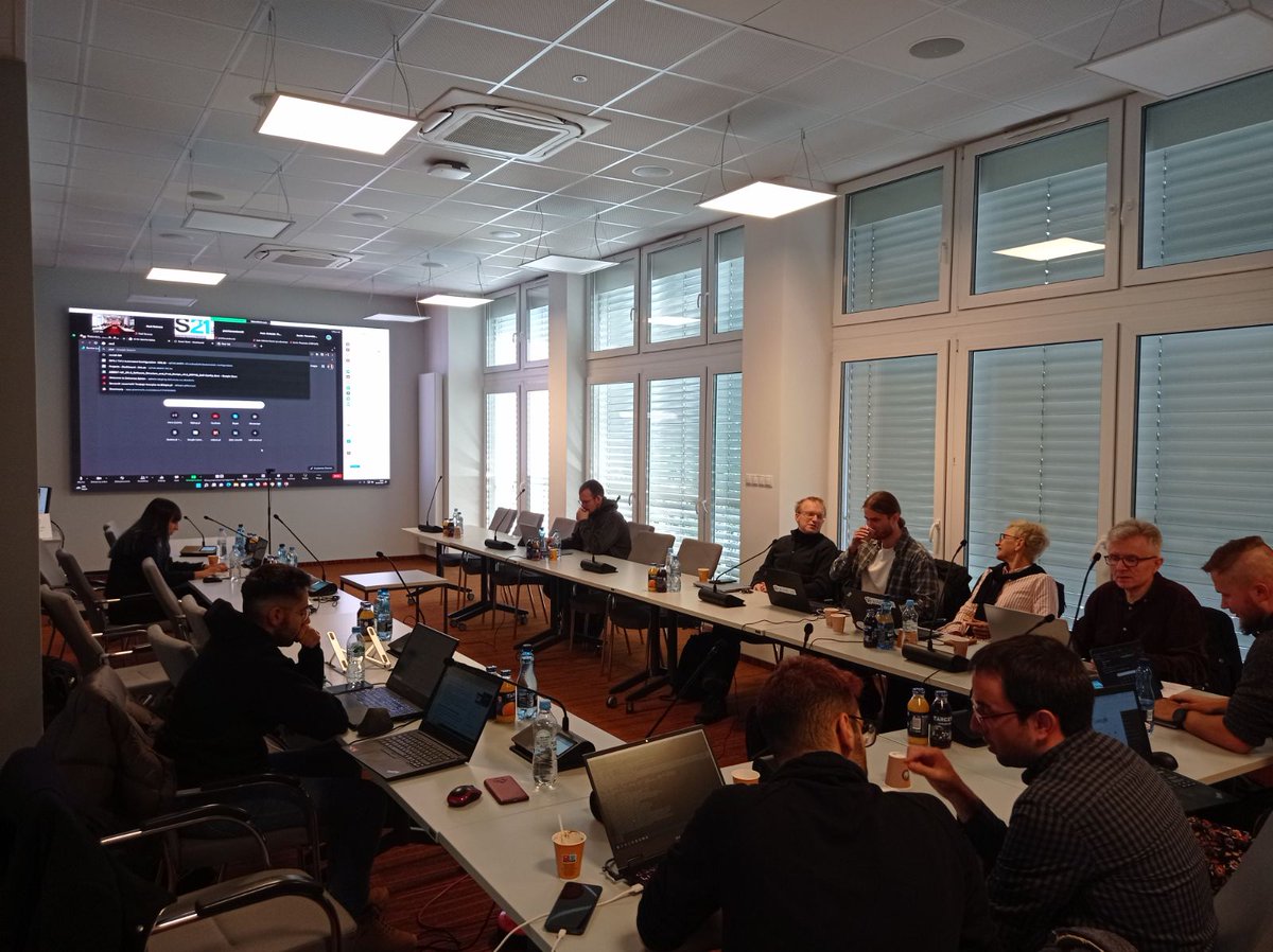 AssistIot's tweet image. #LearnaboutASSISTIoT: The second day of the ASSIST-IoT 5th GA plenary meeting started earlier today. Partners continue WP presentations and technical discussions in two different rooms.
#ASSISTIoT #IoT #NGIoT #research #meeting #plenary #innovation 
@NGIoT4eu @HorizonEU