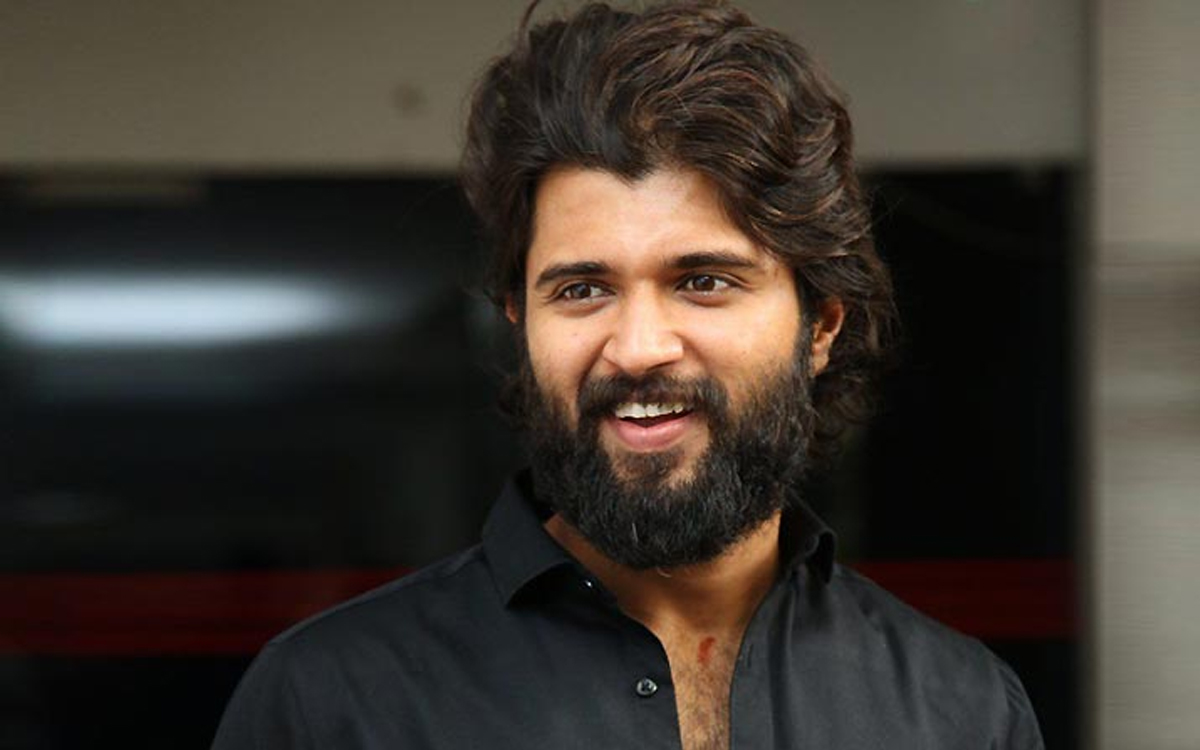 Vijay Devarakonda to join hands with Jersey fame

Click Here: ybrantnews.com/vijay-devarako…

#VijayDeverakonda #GauthamTinnanurI #Liger #Tollywood #ybrantnews