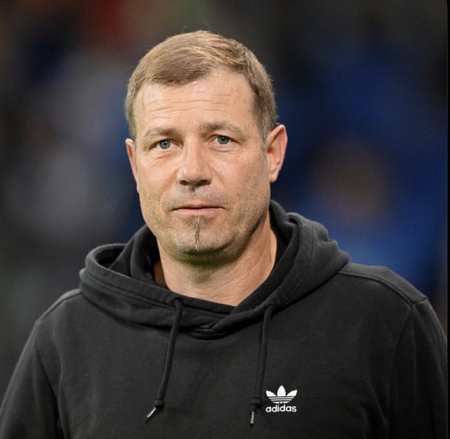 elwafflo's tweet photo. Differenzen geklärt! Herzlich willkommen zurück, Franky #Kramer! 🙌🏽

➡️ https://t.co/MI0TRuuxsg ⬅️

#S04  | 🔵⚪️ | #WirLebenDich https://t.co/eOlSNDEwJ8