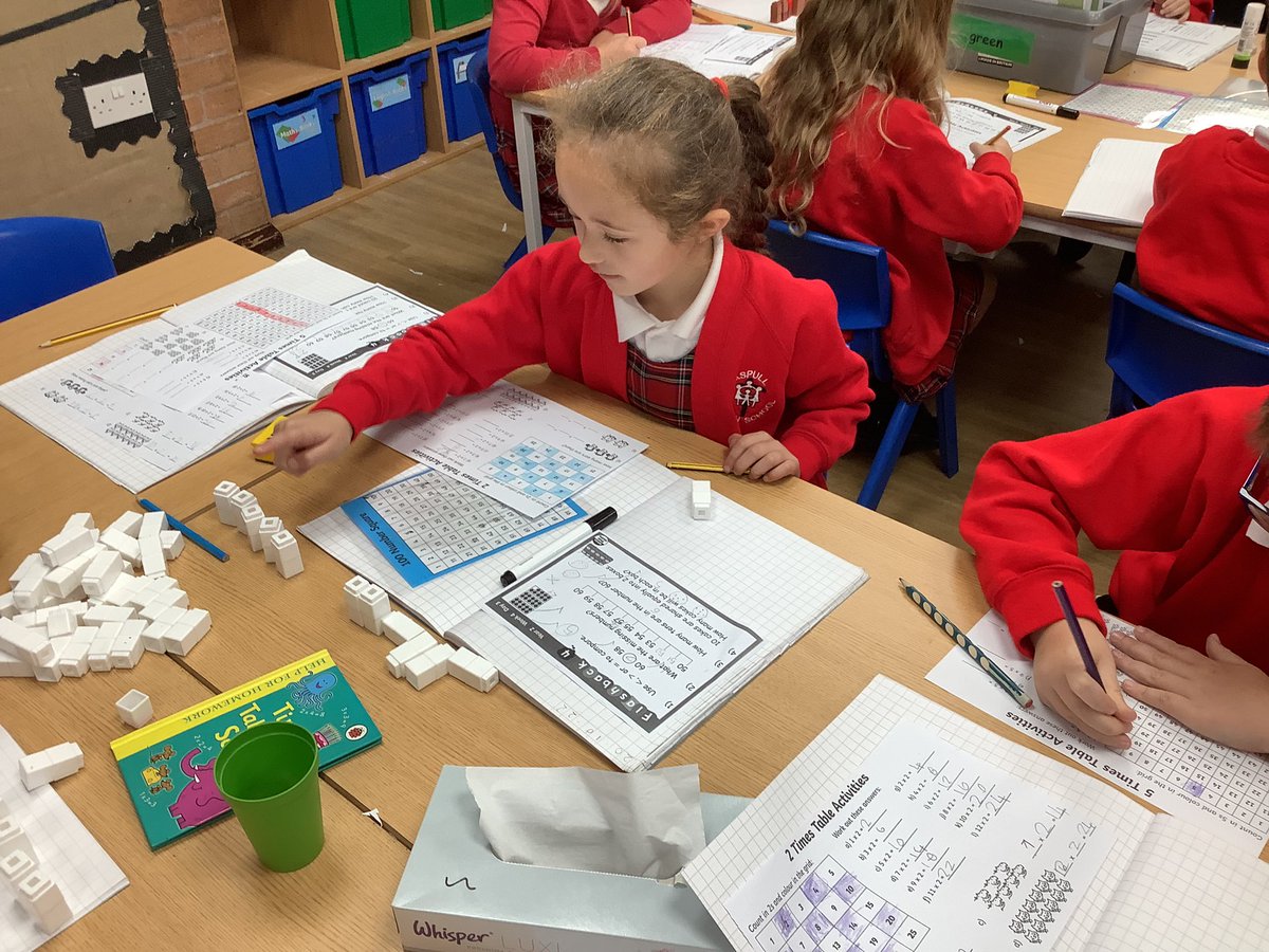 Class2Aspull's tweet photo. Lots of different methods for helping us with our 2 times tables this morning #acpsmaths #2timestables https://t.co/uBdXo0VtYX