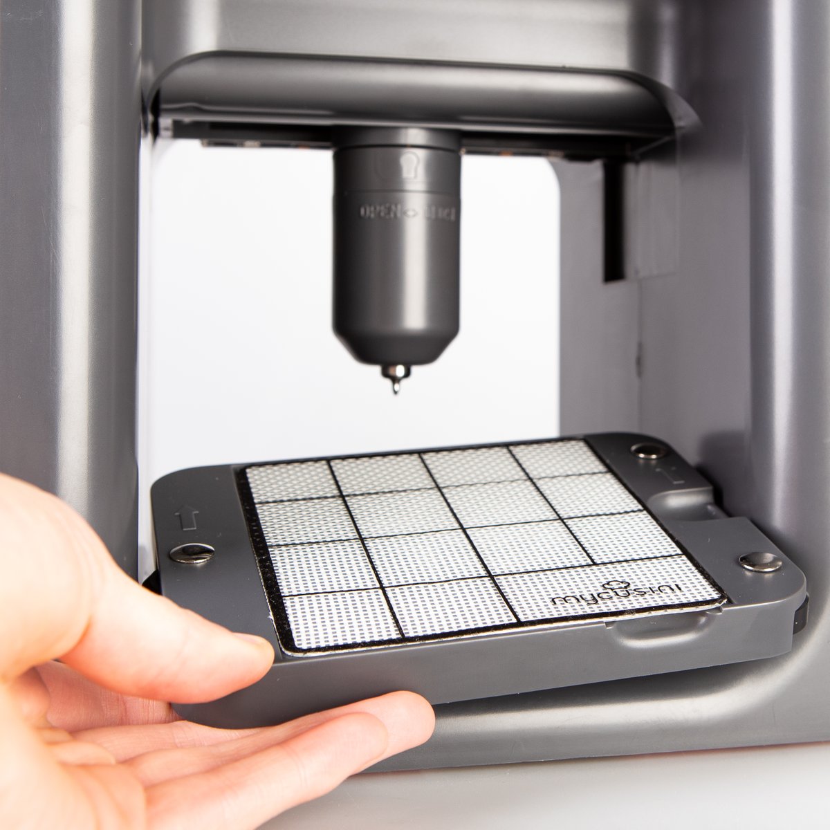 mycusini's tweet photo. mycusini 2.0 - the next generation! 
Removable printing plate for easy cleaning. The flexible printing pad makes it easy to remove the printed objects. Over 1000 creative templates already included! https://t.co/N0RSm7rqVM