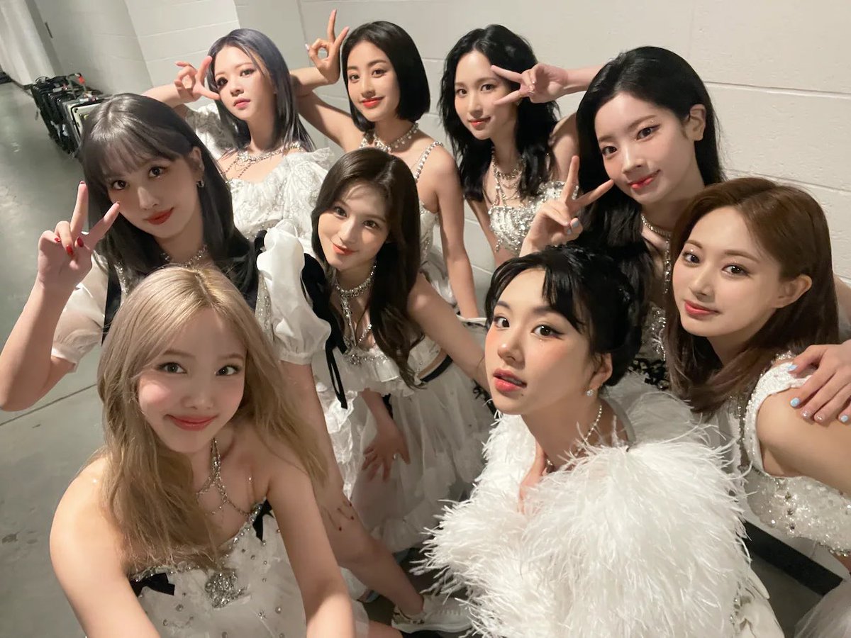 youuuui55's tweet photo. TWICE7周年おめでとう🥰💖
ずっと大好き❣️
#TWICE7 #❤️ #momo https://t.co/NI0KcuJFy2