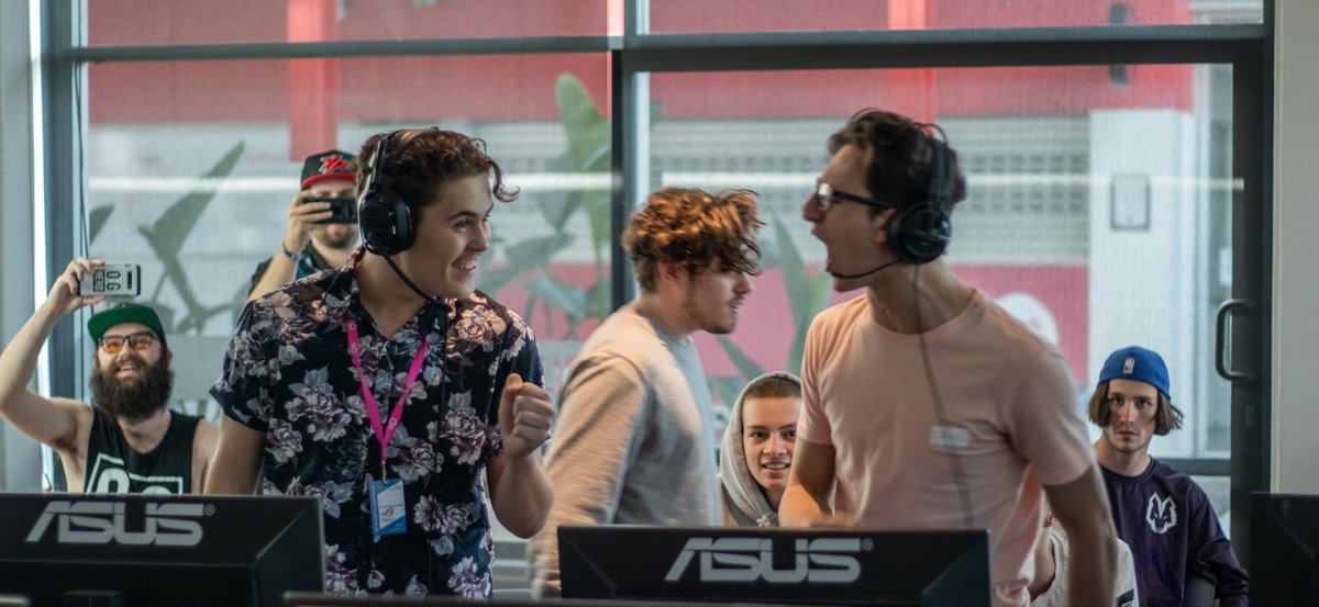 OzEsportsGaming's tweet image. The XP Esports team want your feedback! 😎

As we plan our 2023 event season, who would love to see a #MW2 LAN return to Queensland? 

#lfsanzcod #MWII #xpesports #CallofDuty