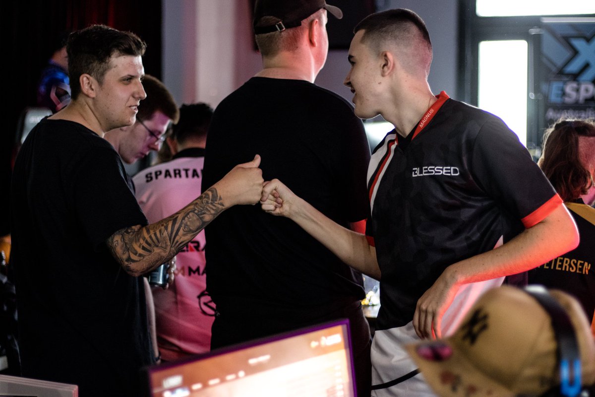 OzEsportsGaming's tweet image. The XP Esports team want your feedback! 😎

As we plan our 2023 event season, who would love to see a #MW2 LAN return to Queensland? 

#lfsanzcod #MWII #xpesports #CallofDuty