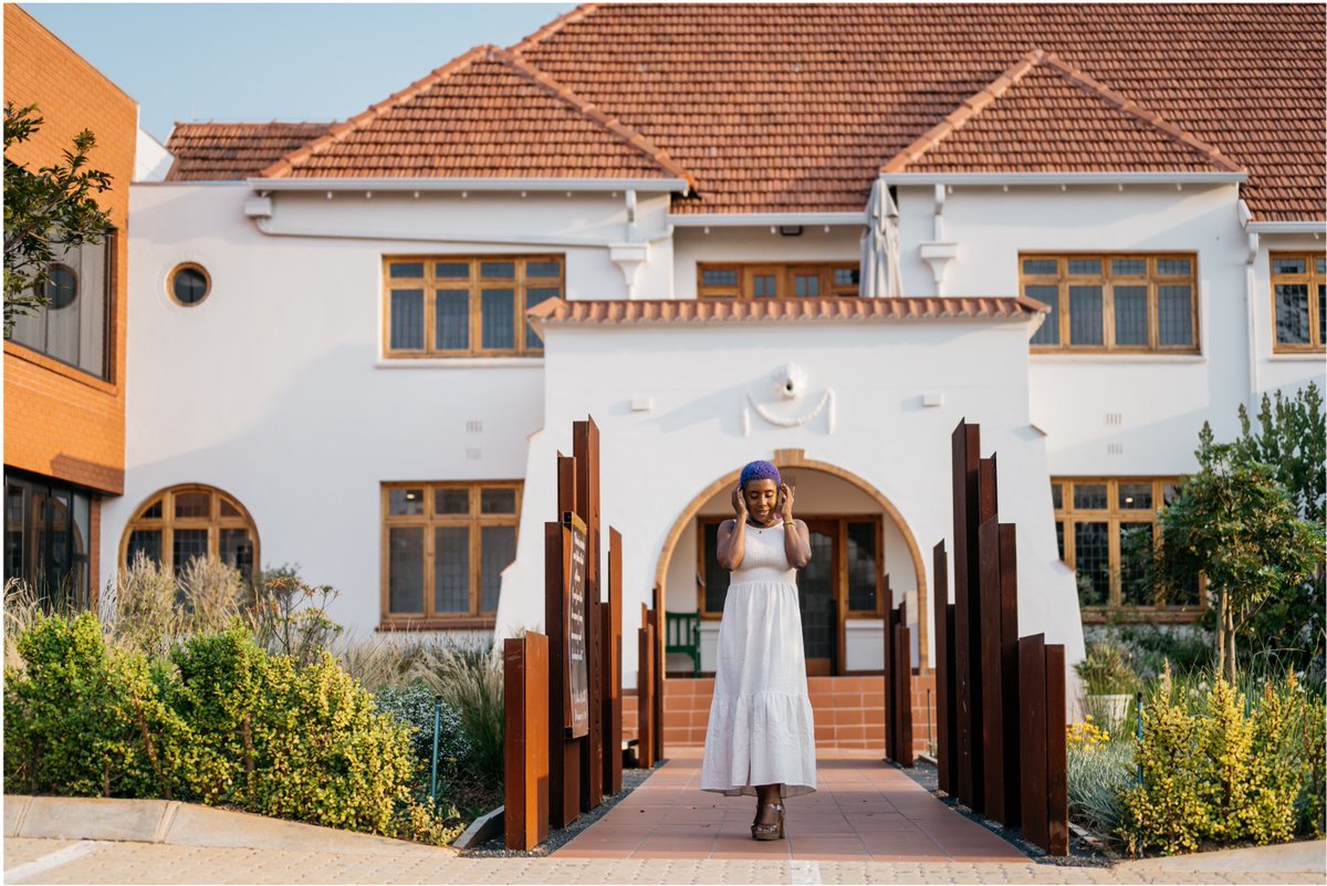 gotosouthafrica's tweet photo. Uncover all the mystery and excitement of Mandela’s life with a stay at his Houghton home, The Mandela Sanctuary.

Get a chance to feel, touch and be in the space that South African Hero and former president, Nelson Mandela resided in.

#LiveAgain #ShareSouthAfrica https://t.co/Lh2yM2Da84
