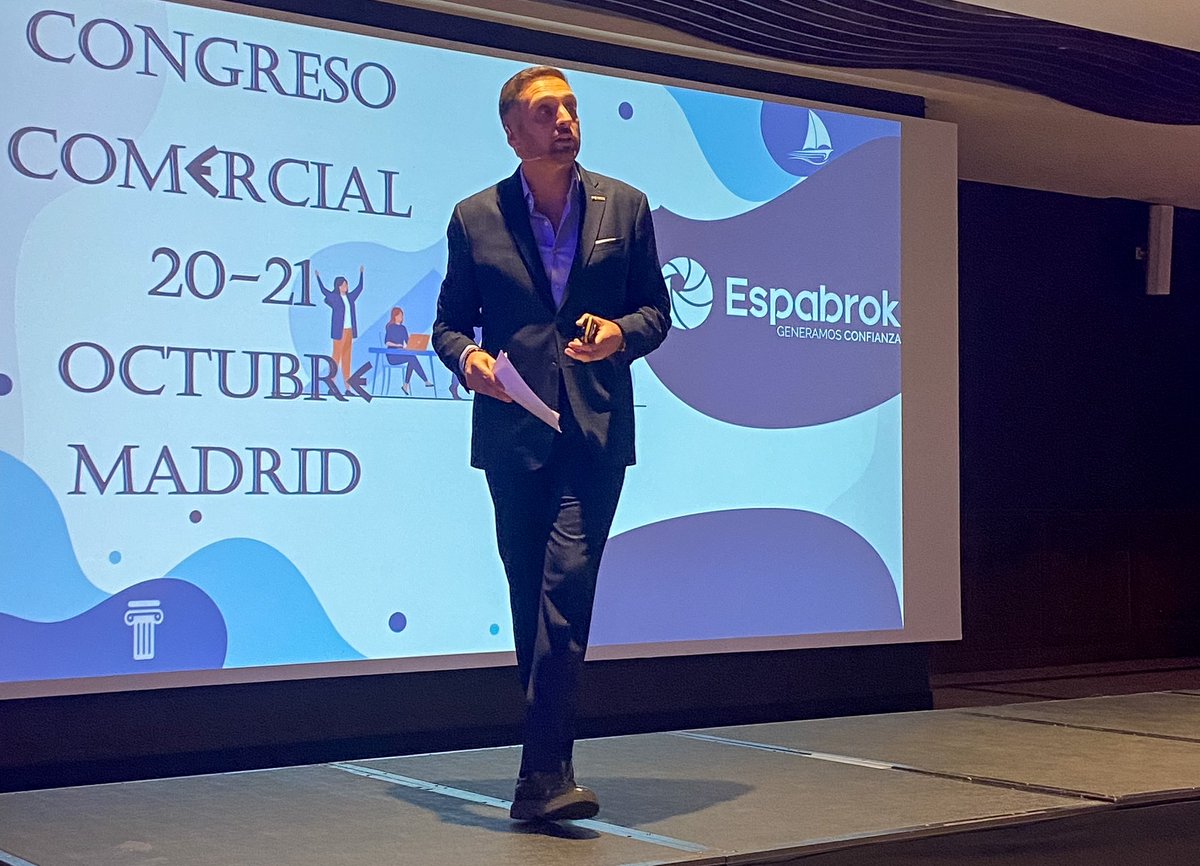 espabrok's tweet photo. Arrancamos nuestro último Congreso Comercial del año con nuestro Presidente Domingo Elena bajo el lema #ConRumboFirme 🧭 https://t.co/BdAqC9q8CQ