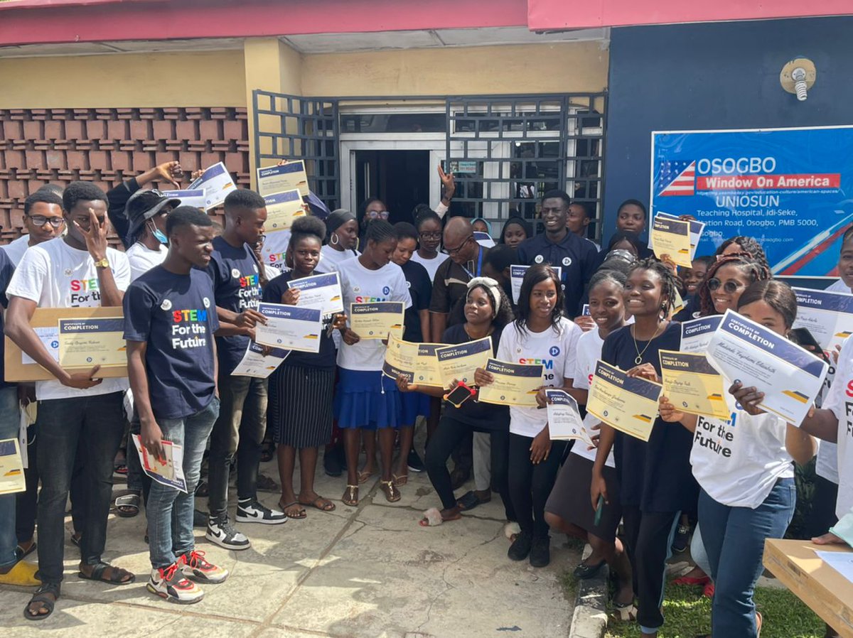 dst_foundation's tweet photo. Two weeks ago, we concluded STEM for the Future (skillslab)  training in Osun state where we trained 75 youths.
Thanks to the US Consulate for this opportunity  to equip youths with tech skills. https://t.co/tjBBApqvul