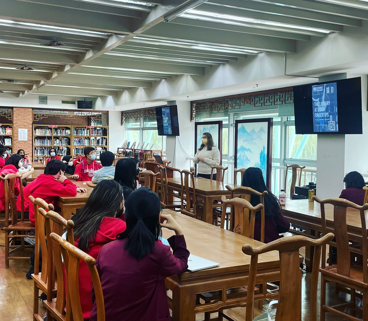 jennyjiang225's tweet photo. Thank you @Bonnie_Library for showing the grade 9s how to access Libguides and databases and use tools to gain more of a global perspective as they prepare for their nuclear energy research paper. @CISBeijing #myCISB https://t.co/LfOnw6jc9t