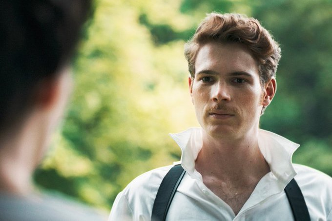 Franz meets Elisabeth and is smitten right away. 😍🔥 #TheEmpressNetflix #DieKaiserin #PhilipFroissant