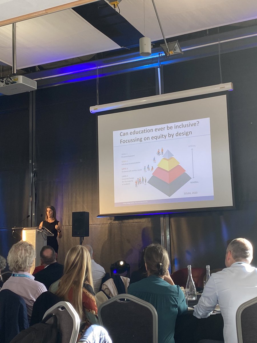 Suzanne Hamilton tweet media