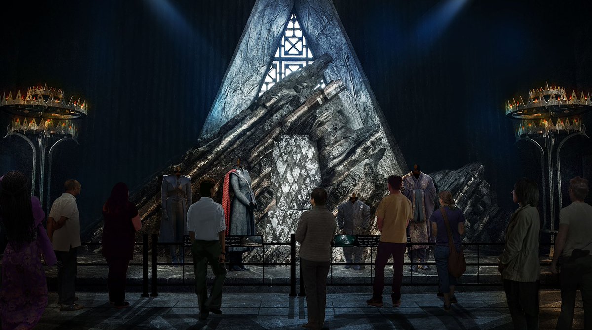 evasoiaf's tweet photo. Dire qu’en Irlande il y a un giga musée Game of Thrones avec des reproductions de tous les lieux emblématiques, une expo des costumes, objets etc… Je veux trop y aller un jour olalala https://t.co/x9RQMQgwe0