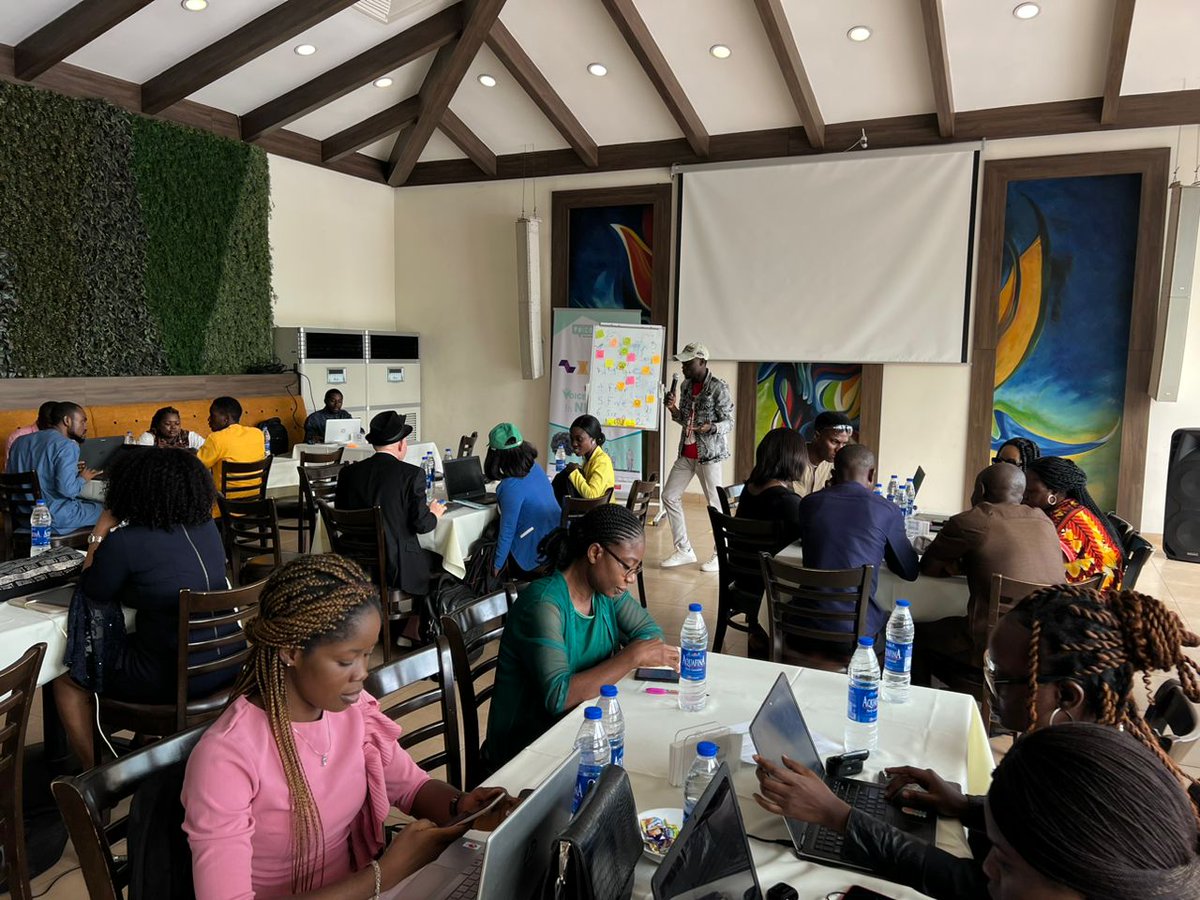 WeAreCognito's tweet photo. Day 2 of the Voice linking and learning program is currently in progress.
#Voicelinkingandlearning #Voicenaija https://t.co/qOrPmjoyZa
