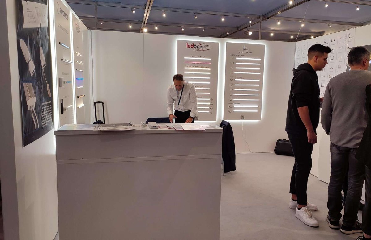 ledpointsrl tweet picture