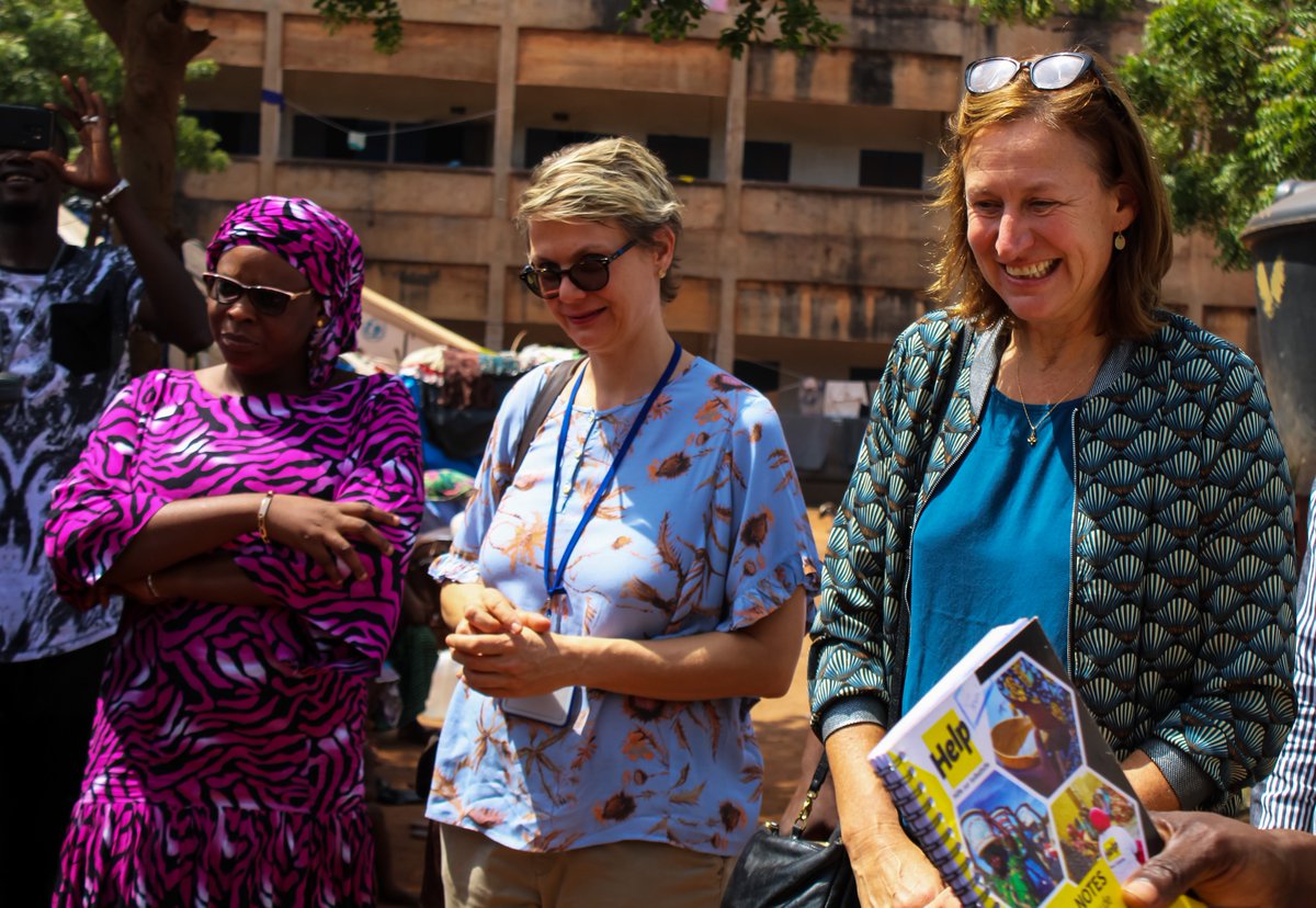 Ce jeudi 13 octobre 2022, le site de déplacés internes #Mabilé a reçu une mission de la #GIZ, représentée par la Directrice de la composante conflit et cohésion sociale du siège de la #GIZ.

Avec l’appui de <a href="/giz_gmbh/">GIZ</a>