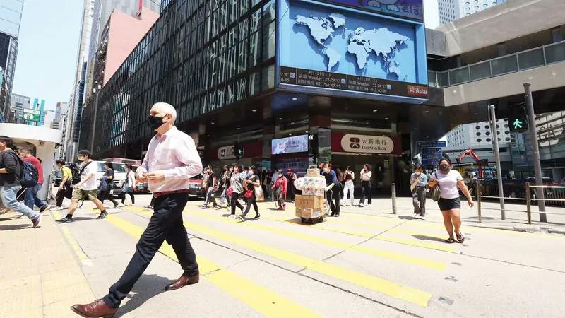 ThePointTaken's tweet photo. The Office for Attracting Strategic Enterprises, a new institutional setup, will be established within this year to attract high-potential and representative companies from around the globe to #HongKong. #2022PolicyAddress #investment #talent
https://t.co/Qnr0NDhZMw https://t.co/8vgMioJbnM
