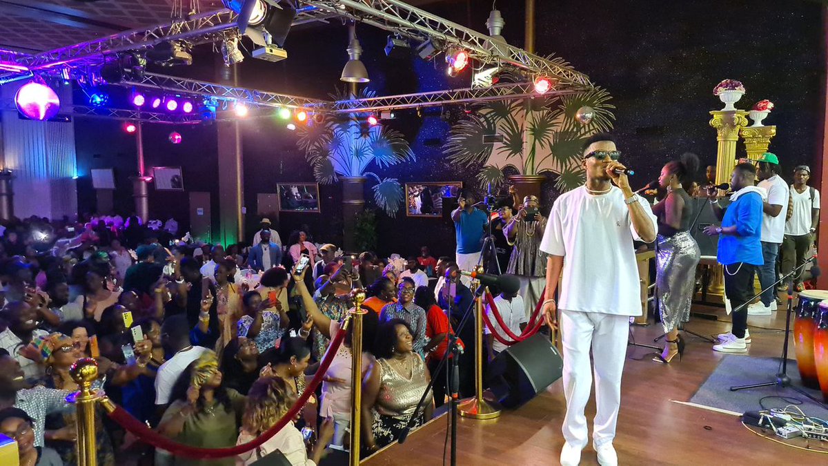 Kinaata! Kinaata!! Kinaata!!!
          🔥🎱🔥
Big Announcement Soon 🏗️
#TeamMooove
Jux kno