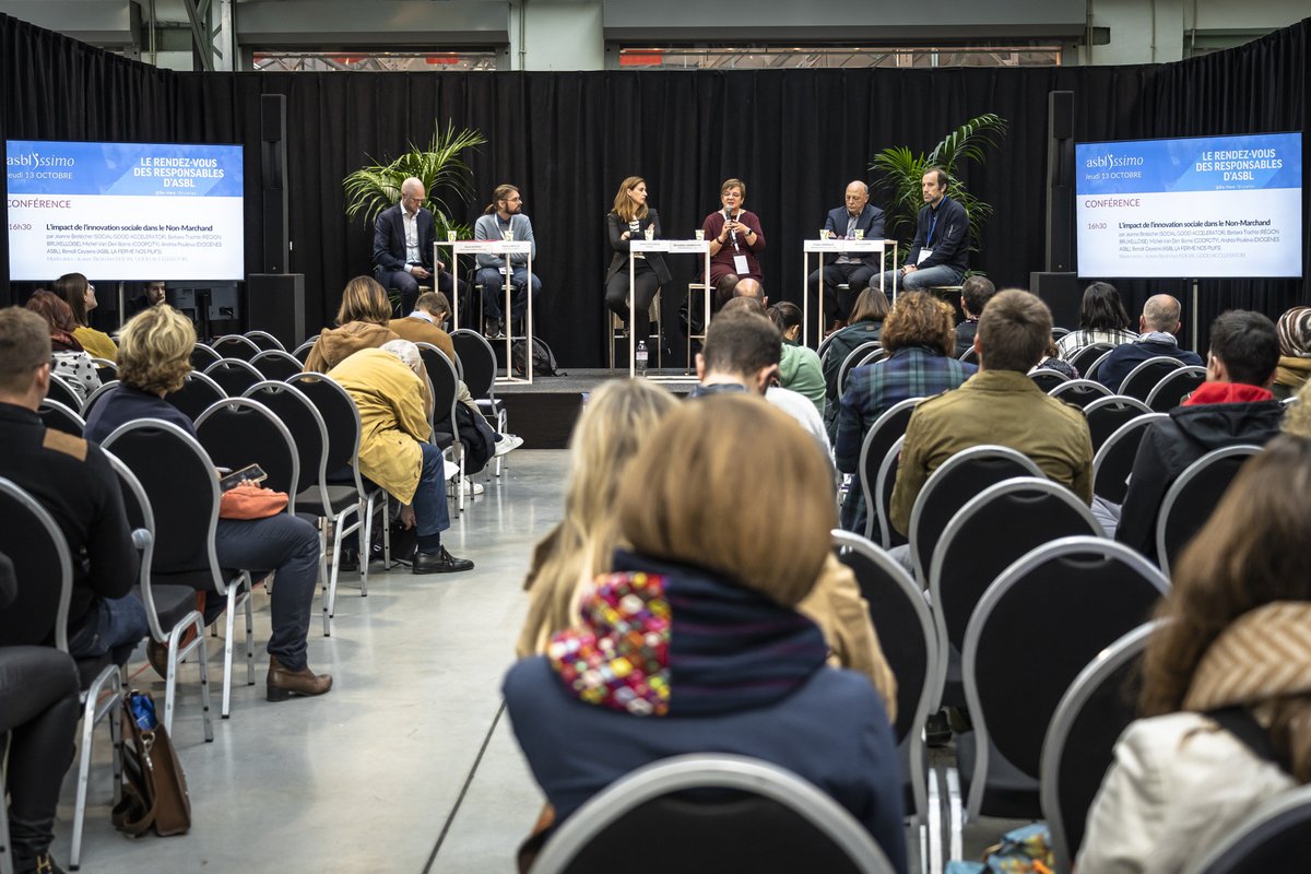 ASBLissimo's tweet photo. 🎤 Retour en images sur les conférences du salon ASBLissimo !

@barbaratrachte @JeanneBretecher @diogenesbxl #fédérationwalloniebruxelles

#asbl #salon #congres #fair #event #meetup #concours #award #prix #transition #ecologie #environnement #numerique #digital #economie https://t.co/Xm0NruKwAp