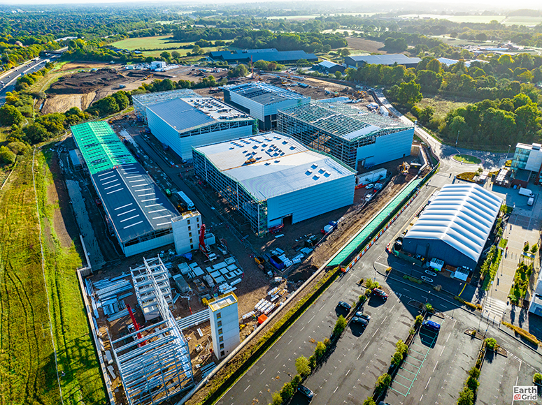 StaceLLP's tweet photo. 💡🎥📣Lights, Camera, Action! Progress continues apace at Shinfield Studios with all the sound stages on track to complete by autumn 2023. It brings a modern film &amp; television production complex over 65 acres of land to the Thames Valley. Find out more: https://t.co/eWHvhS5nU0 https://t.co/njzipO1u7c
