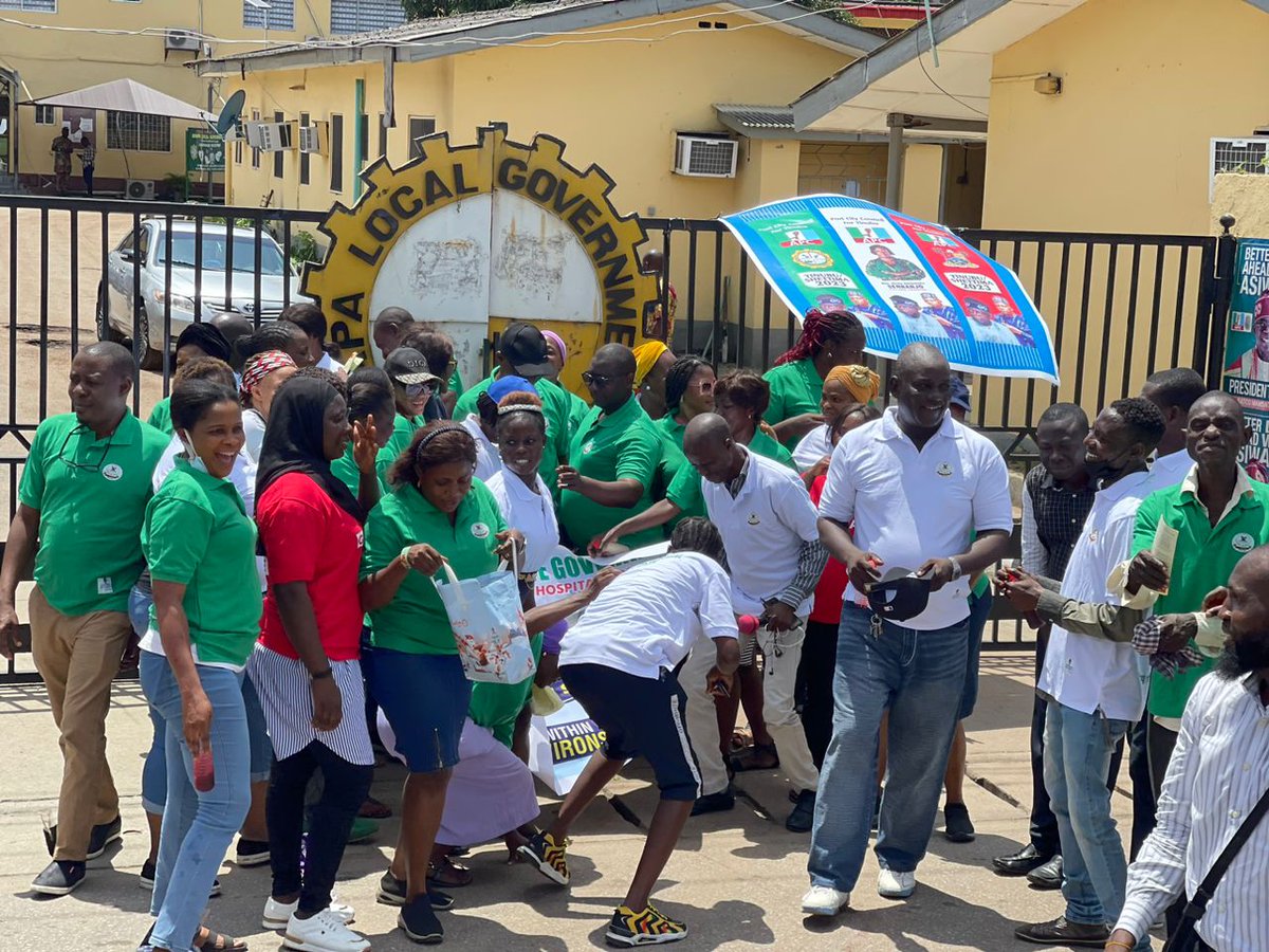 followlasg's tweet photo. GENERAL HOSPITAL APAPA CELEBRATES 58TH ANNIVERSARY WITH FREE MEDICAL OUTREACH

Read more: https://t.co/QEMvuoamMt

@jidesanwoolu @drobafemihamzat @LSMOH @gbenga_omo @fjaji @hmokunola_ 
#LASG 
#ForAGreaterLagos https://t.co/kzIwlmq2rf