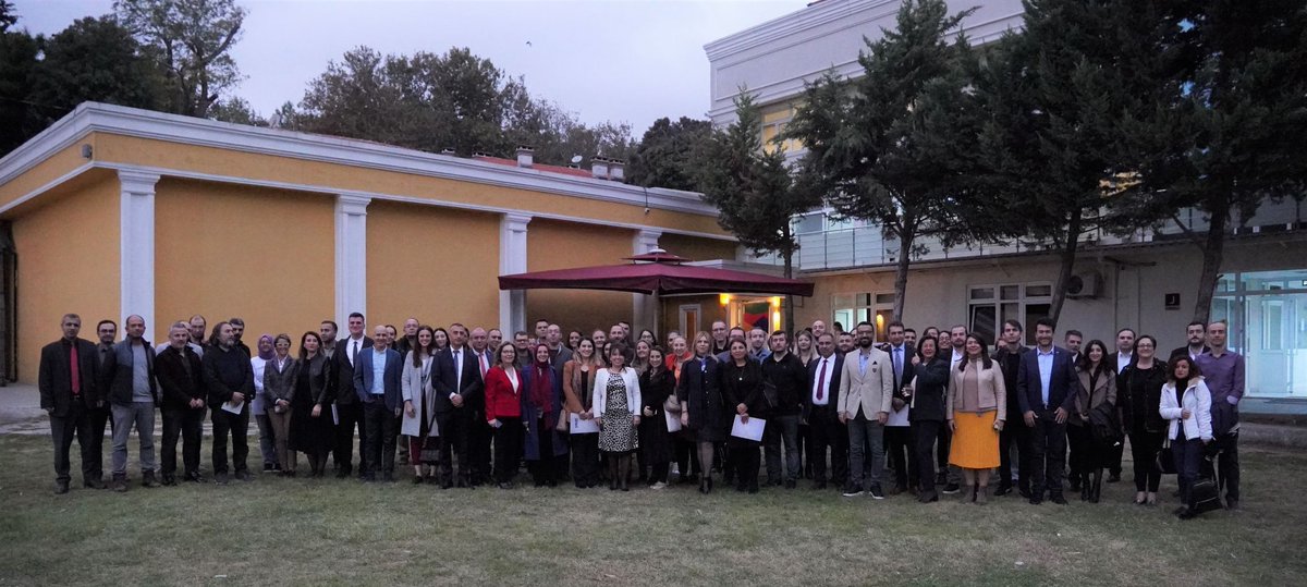 _yasad's tweet photo. MELY@ZProjemizde en önemli aşamaya gelindi Derneğimizin İstanbul Kalkınma Ajansı destekleri ile yürütmekte olduğuMELY@Z-Meslek Liselerinde Yazılım Eğitiminin Hami Yazılım Firmaları ileDesteklenmesi Projesi'nde proje okulları ile Hami firmalar coşkulu bir toplantı ile tanıştırıldı https://t.co/QA73fMz57P