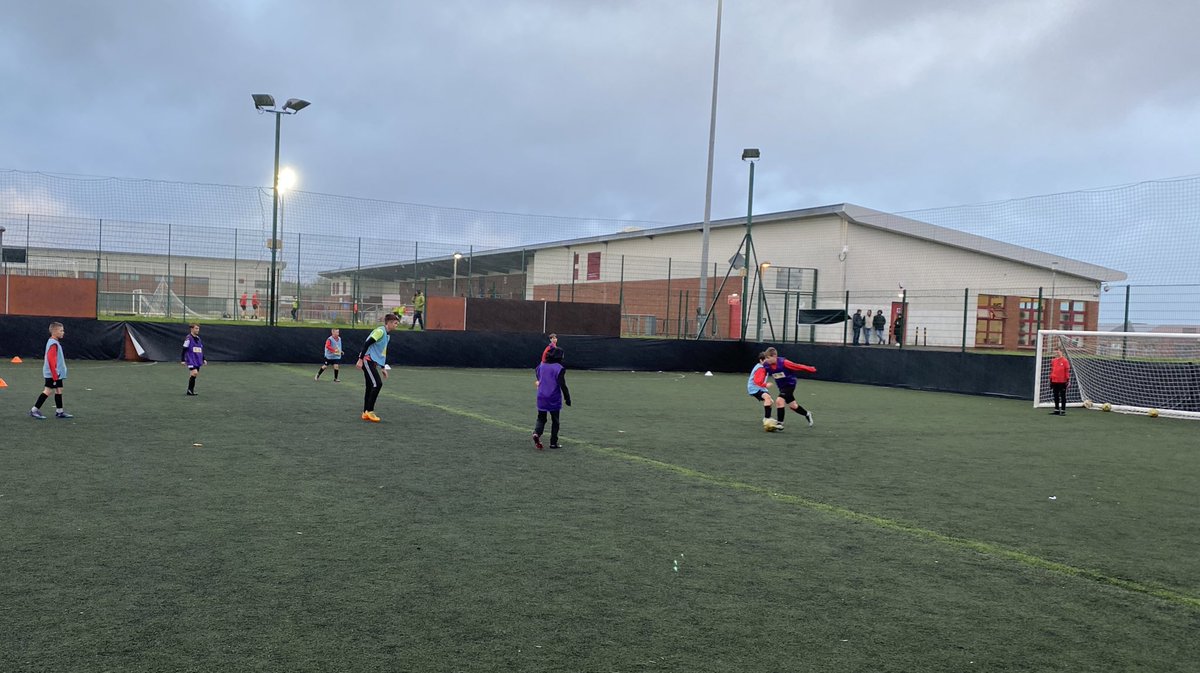 YoungJags_'s tweet photo. Our #Gofitba participants demonstrating their love and passion for playing football despite the challenging weather conditions this week 👏🔴🟡⚫️⚽️ https://t.co/ymsODdqtDj