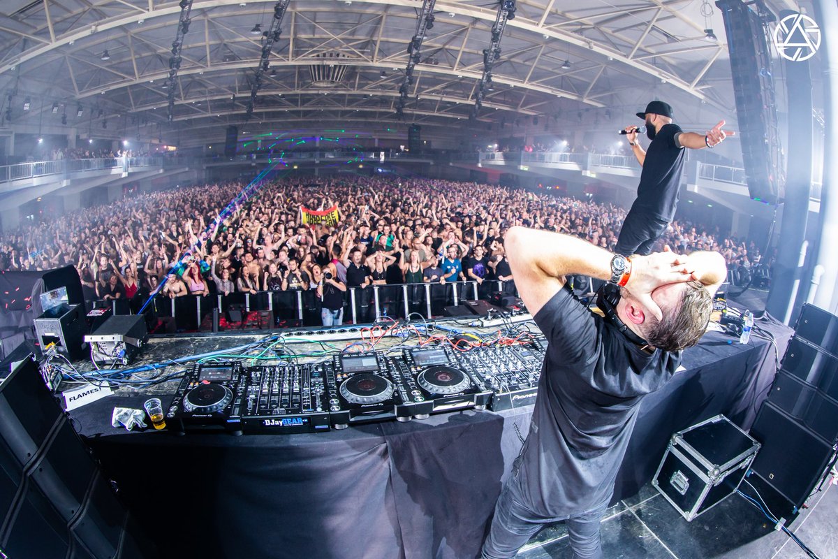 EVILUTION. ROOTS.
RESONATE. SATURDAY. 
🤘🏻✊🏾
#EA #MILLENNIUM #HARDCORE