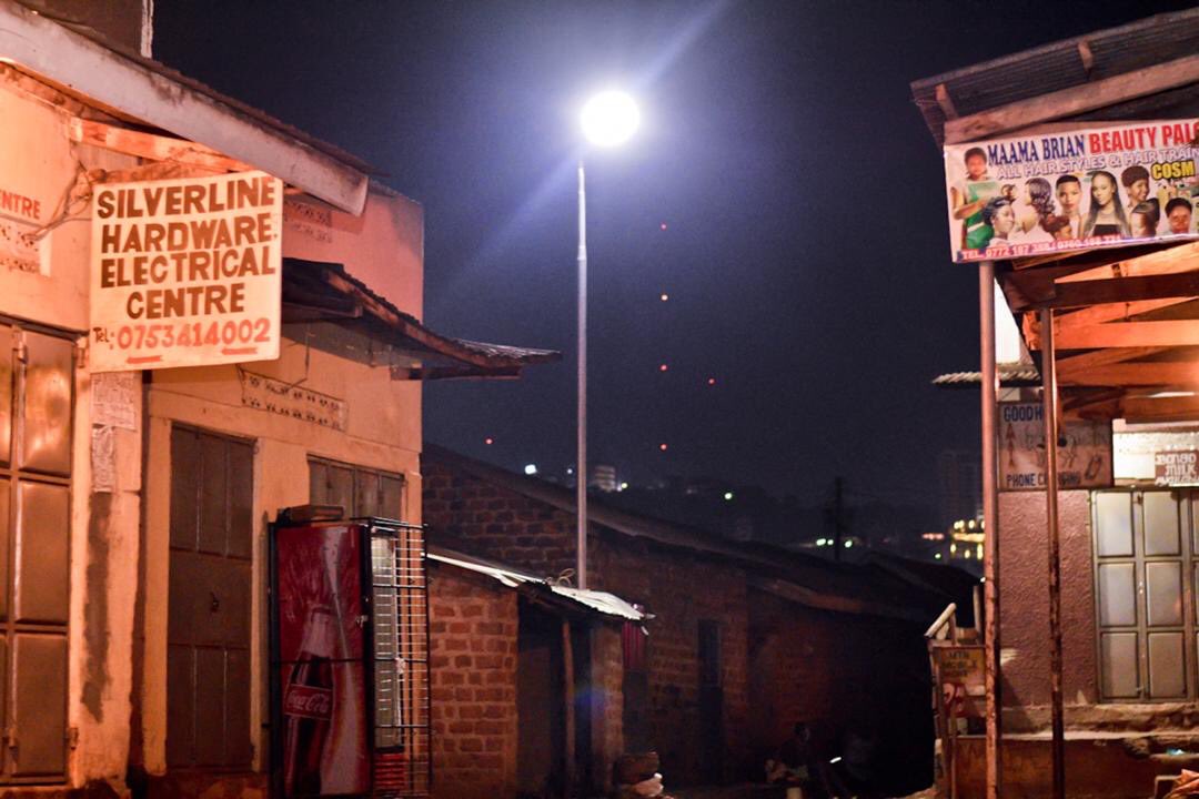 VillageEnergy's tweet photo. Get in touch today for details on Sunstay - @Philips_lights integrated solar streetlights.
📱 +256 771027068/ 757347064
📧 support@villageenergy.com
#CommunitySolarExperts
#SolarSolutions
#SolarinUganda
#SolarStreetLights
#SunStay https://t.co/nc1wAc3KOz