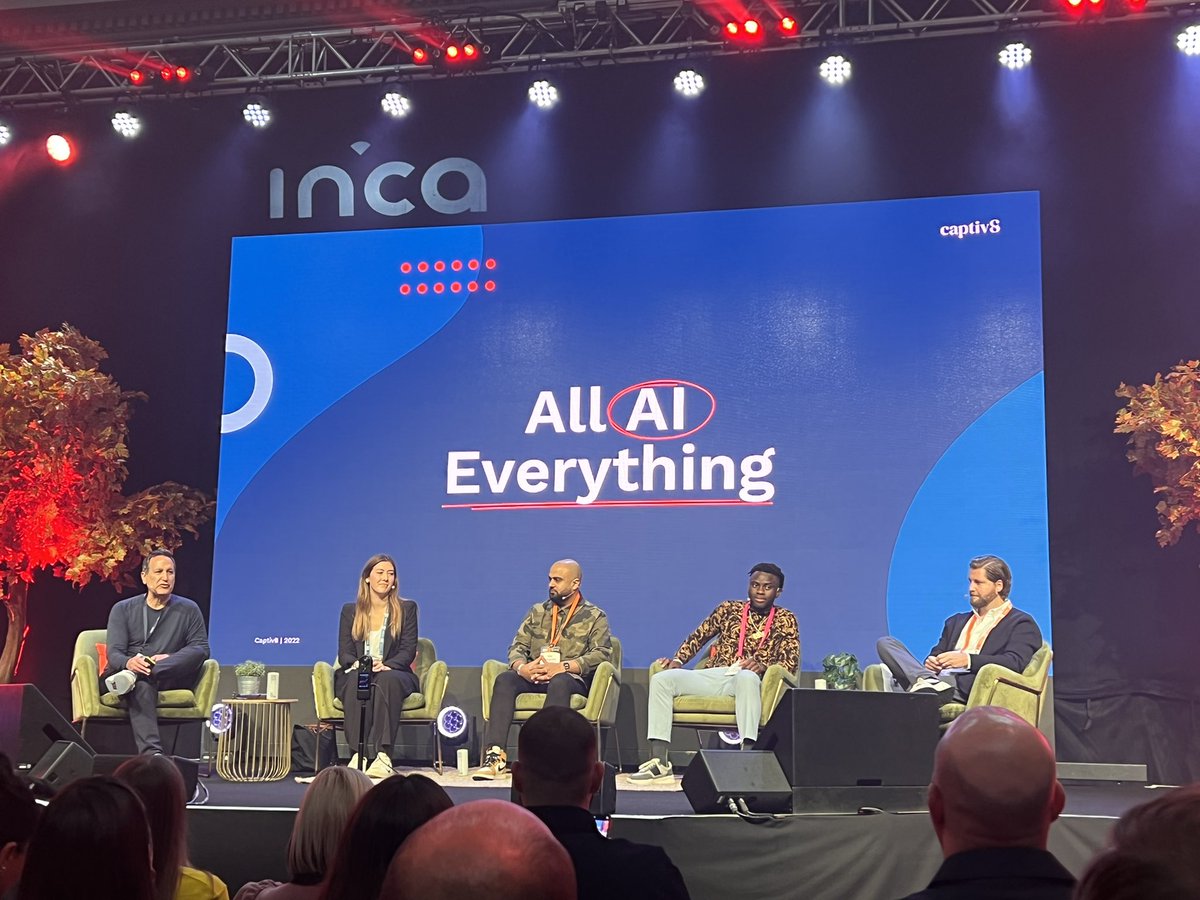 Main stage at <a href="/influencershow/">CreatorFest, formerly Influencer Marketing Show</a> London 

#imsldn22