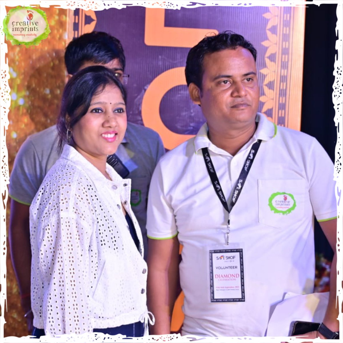 CreativeImprnts's tweet photo. Safe Shop - Diamond Celebration
Designed & Managed by Team Creative Imprints !!!
.
Follow @CreativeImprnts
@hansasinha @ParimalMadhup
#teampic #entryandrecognition #mlm #safeshop #SafeShopIndiaTeam #diamond #diamondcelebration #networking #eventmanagement https://t.co/39gZXsMMf6