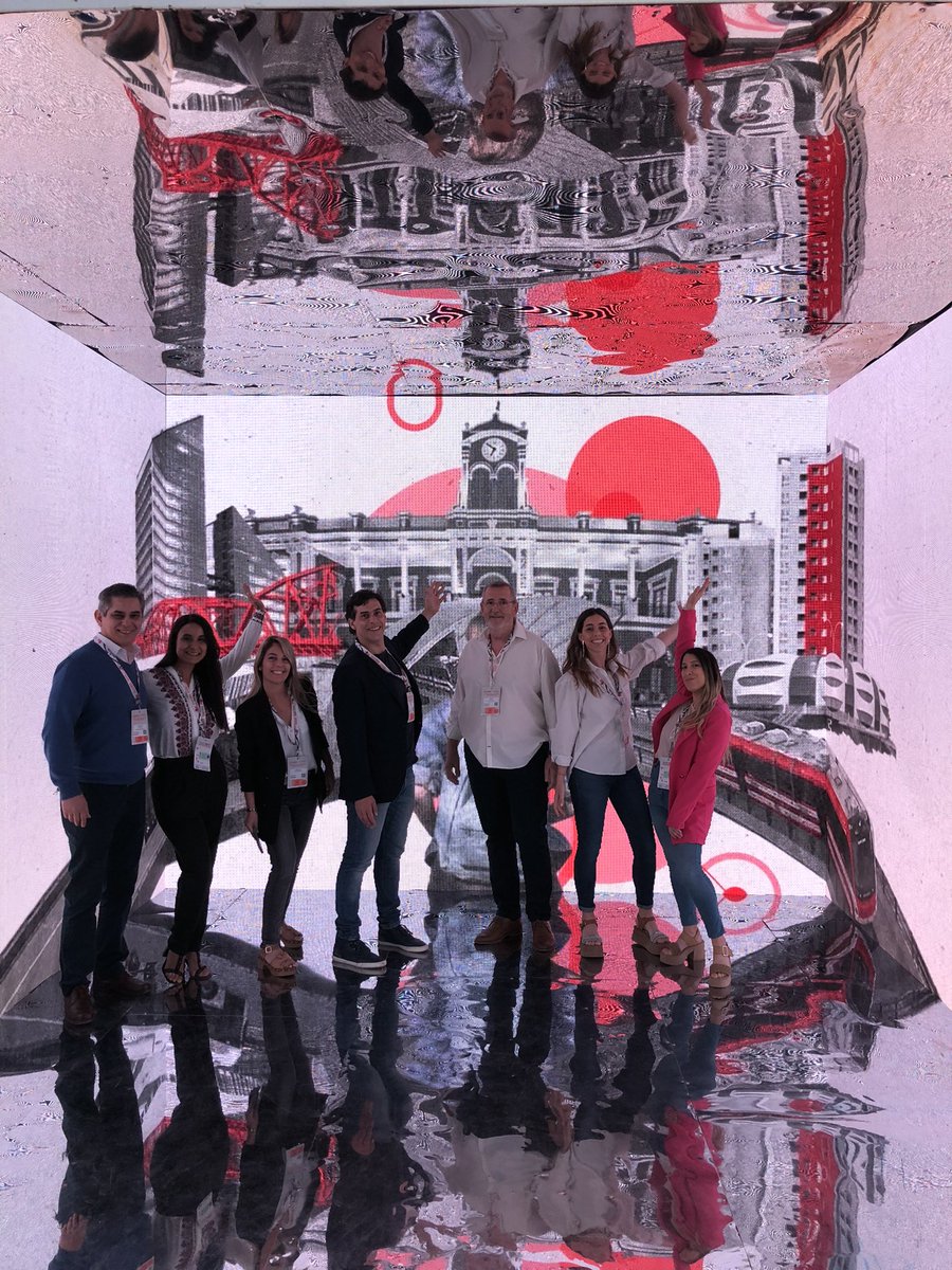 Junto a @DOC24ar y Express Telecomunicaciones estuvimos en la Smart City Expo Santiago  presentando un ecosistema de soluciones que apuesta a un futuro más eficiente, saludable y accesible 💪

#smartcity #tecnología #telemedicina  #smartcities #saludconectada