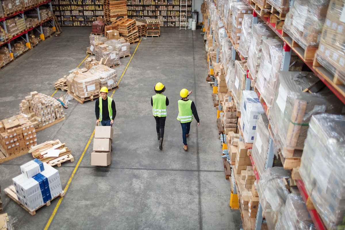 AlexYau_'s tweet photo. Wholesalers could be forced to pass on further costs to retailers without longer-term government support, trade bodies have warned - 

https://t.co/oe1IbbyCvu https://t.co/AKwc74uRvq